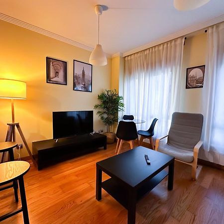 Apartamento Con Garaje, Centrico Y Luminoso Pontevedra Kültér fotó