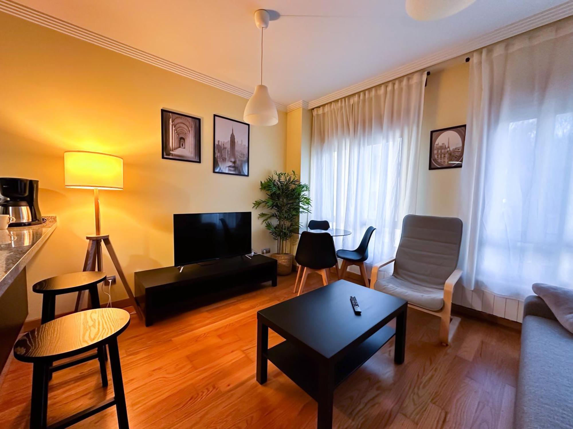 Apartamento Con Garaje, Centrico Y Luminoso Pontevedra Kültér fotó